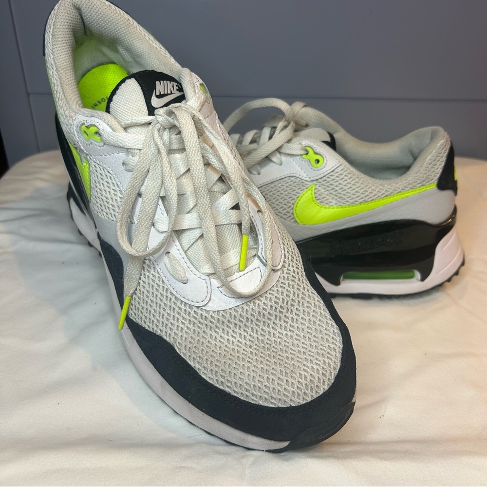 Nike AirMax men’s size12 - White and Neon Green